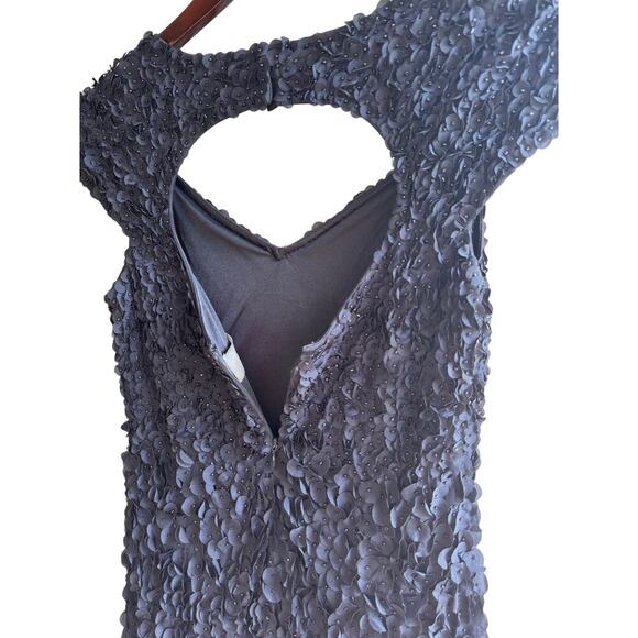 THEIA Navy Blue Beaded Petal Appliqué Dress Size 4 EUC $695 MSRP - Picture 10 of 15